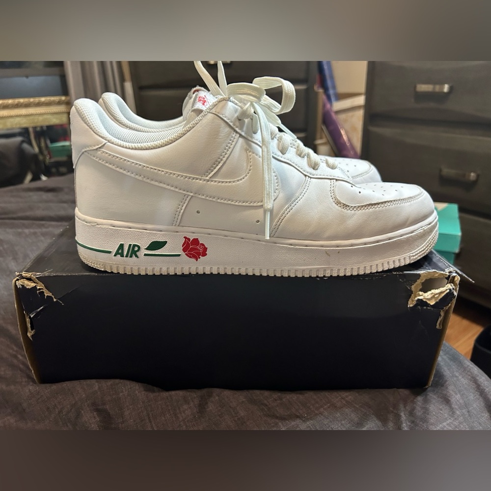 Rose 🌹 Air Forces - Picture 8 of 9